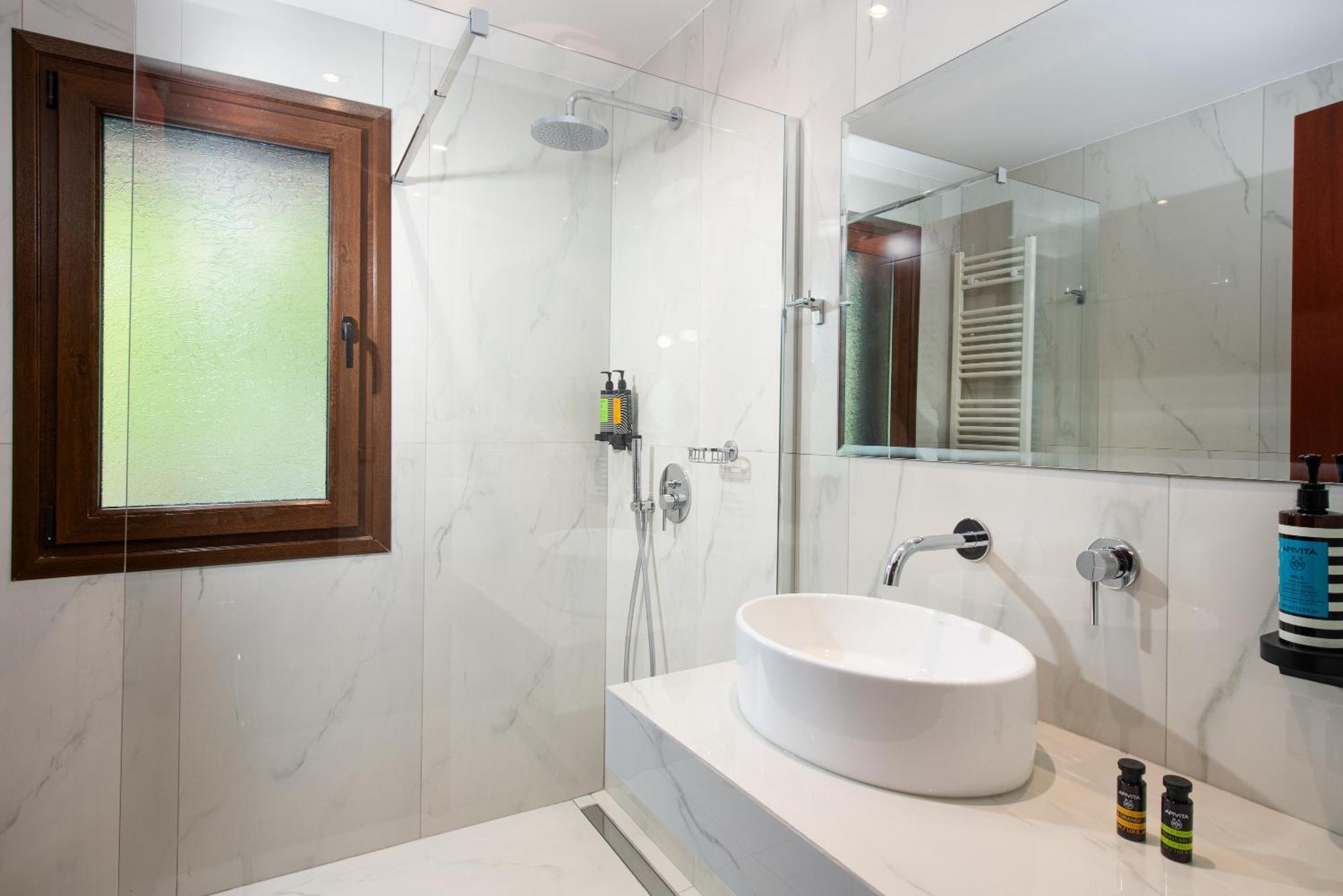 Hotel Naiades Órma Екстериор снимка