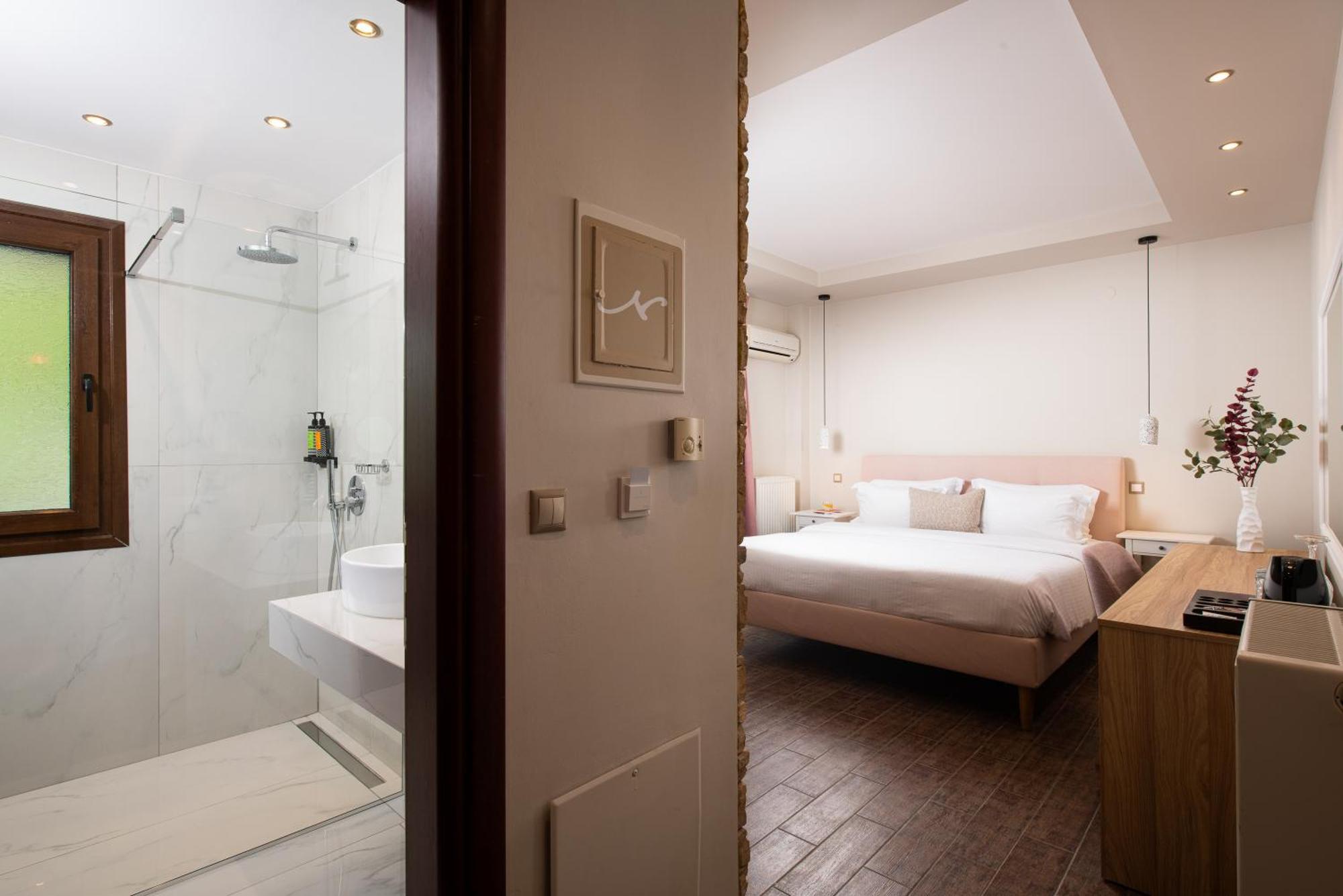 Hotel Naiades Órma Екстериор снимка