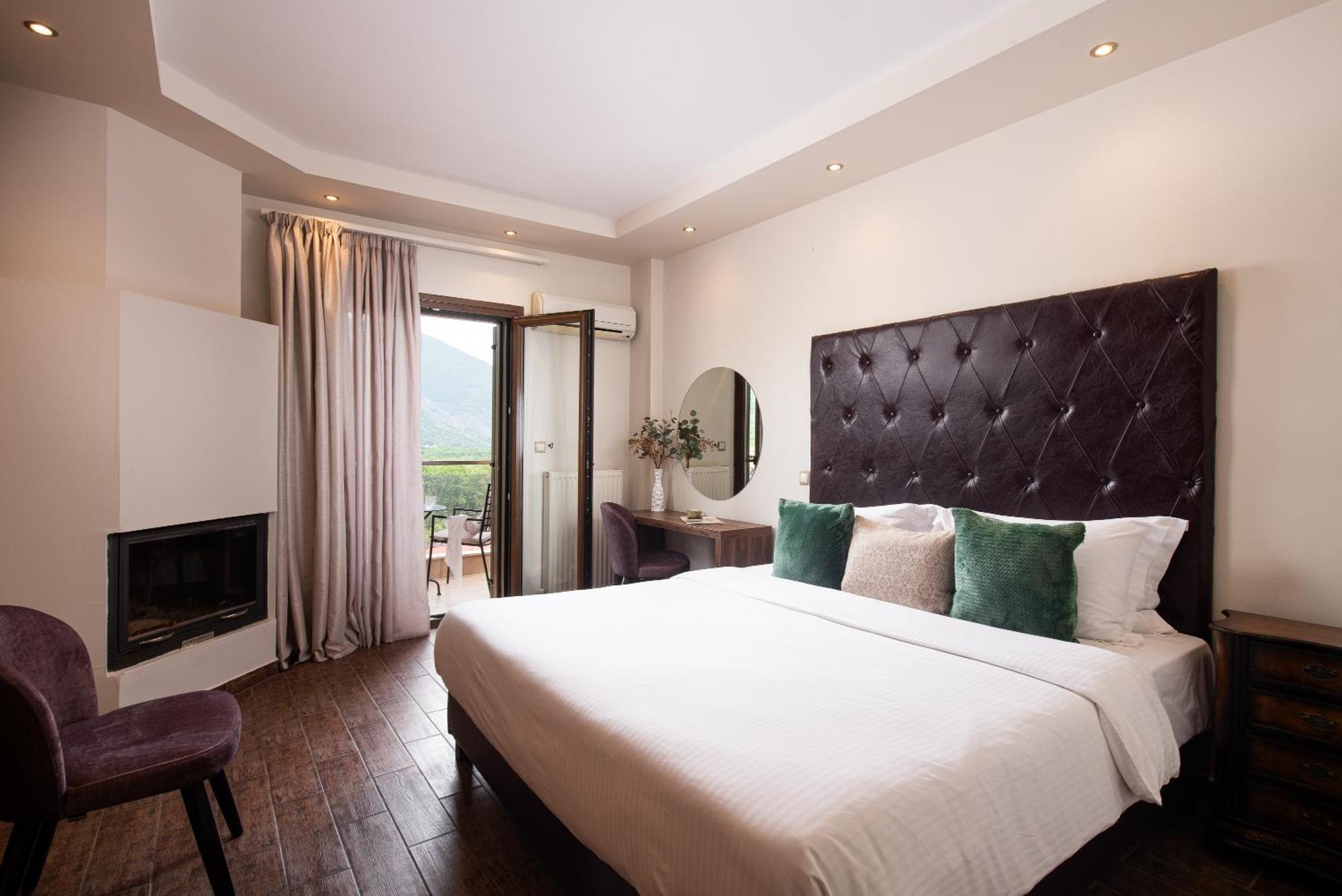 Hotel Naiades Órma Екстериор снимка