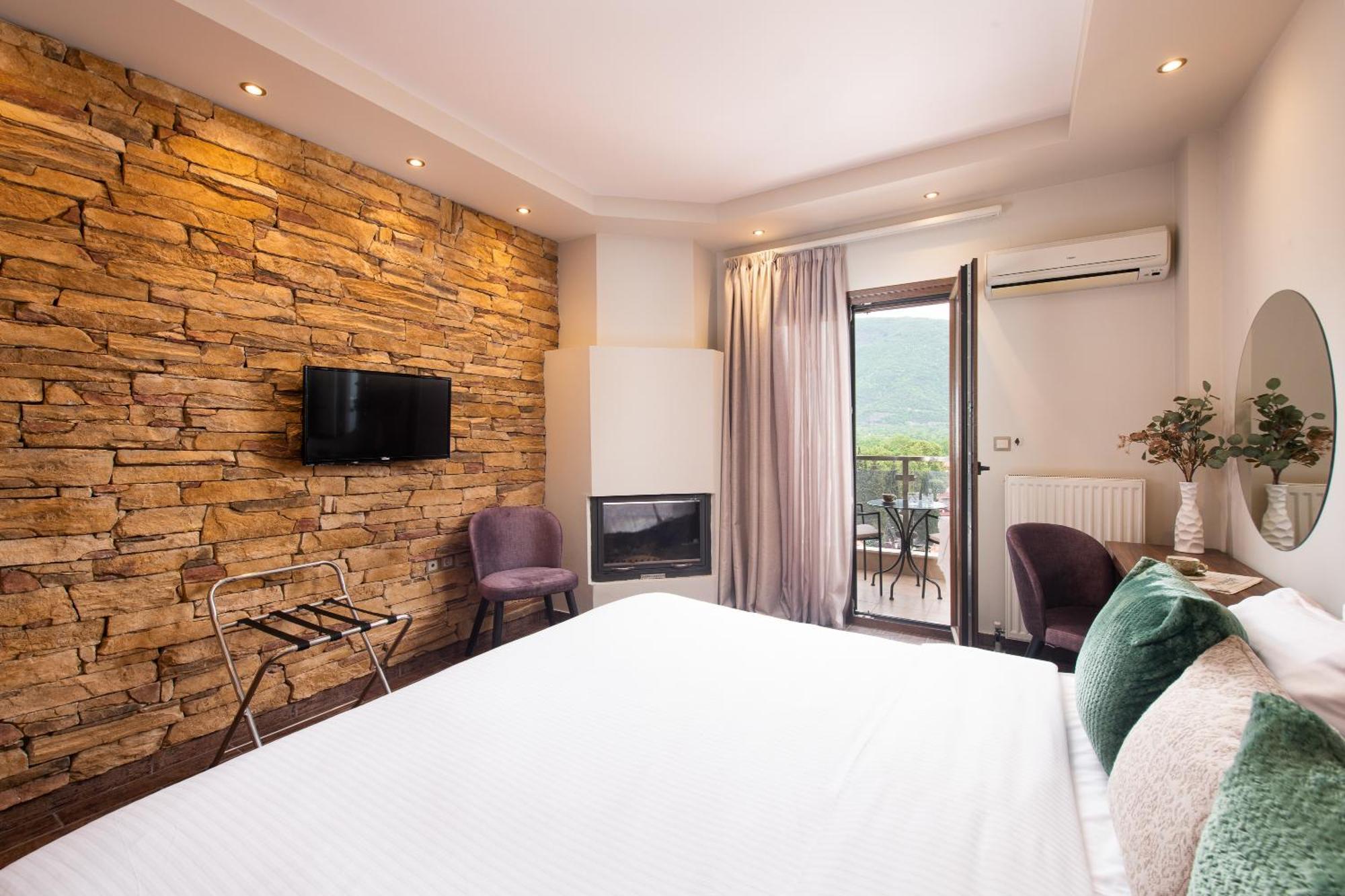 Hotel Naiades Órma Екстериор снимка