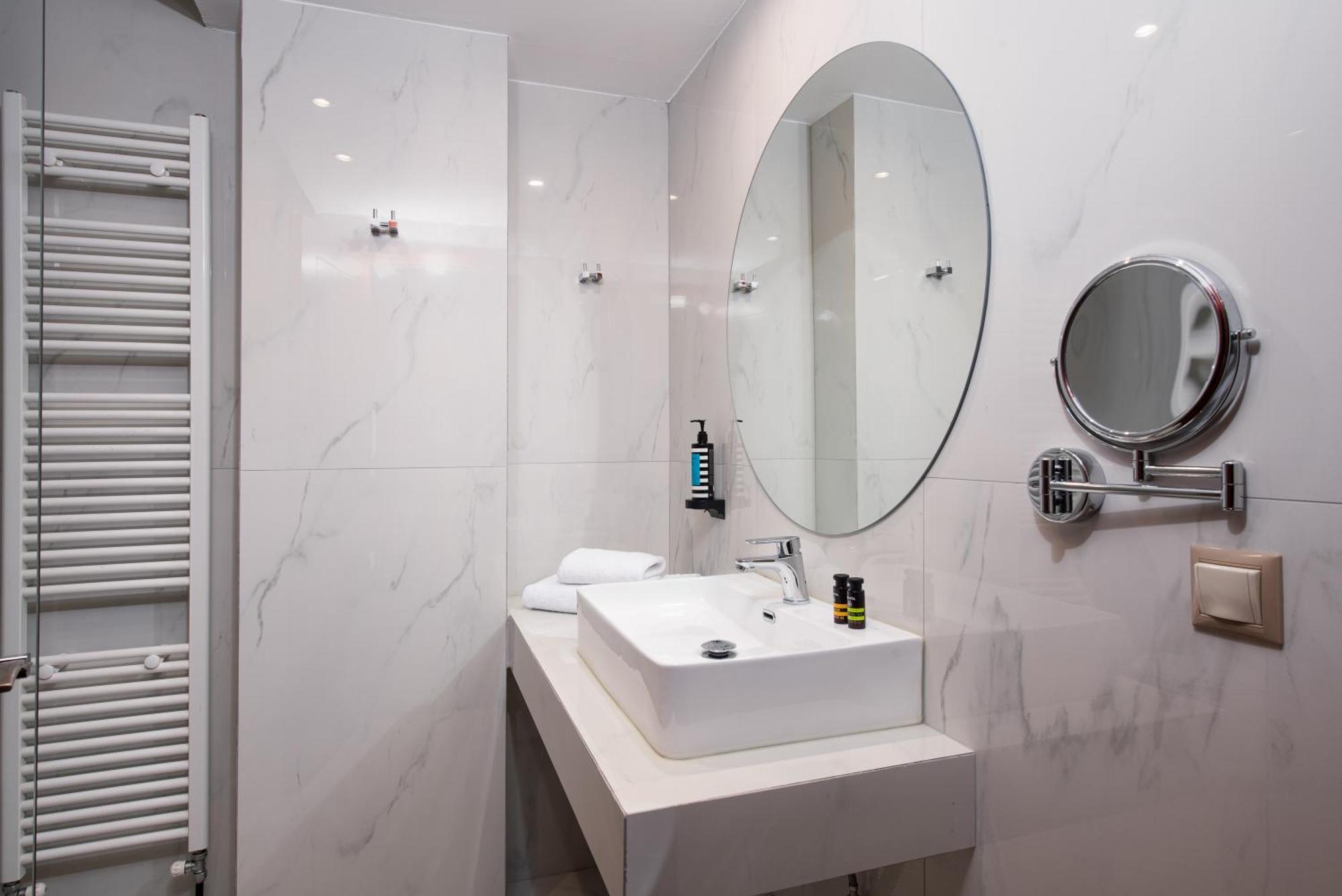 Hotel Naiades Órma Екстериор снимка