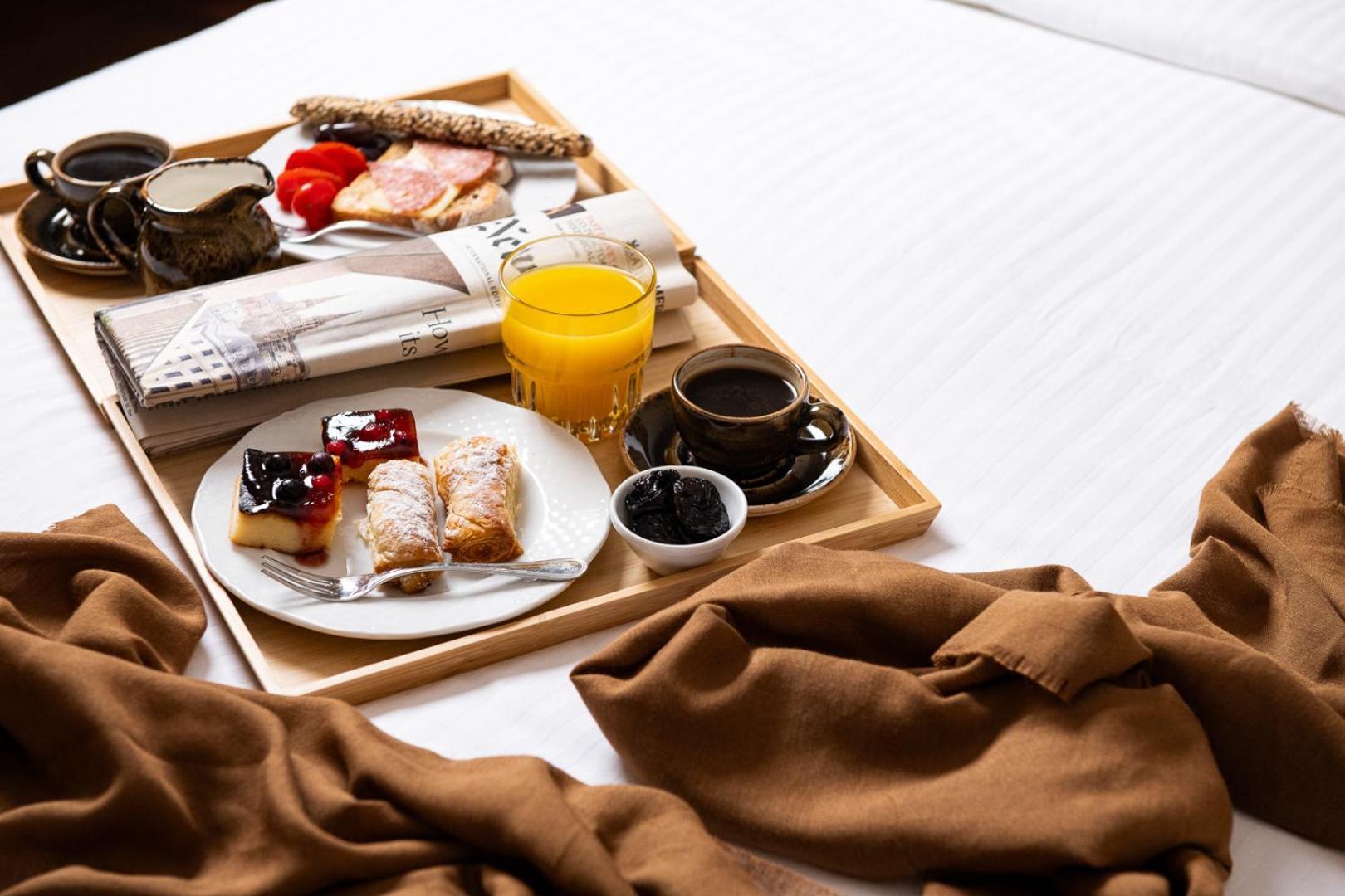 Hotel Naiades Órma Екстериор снимка