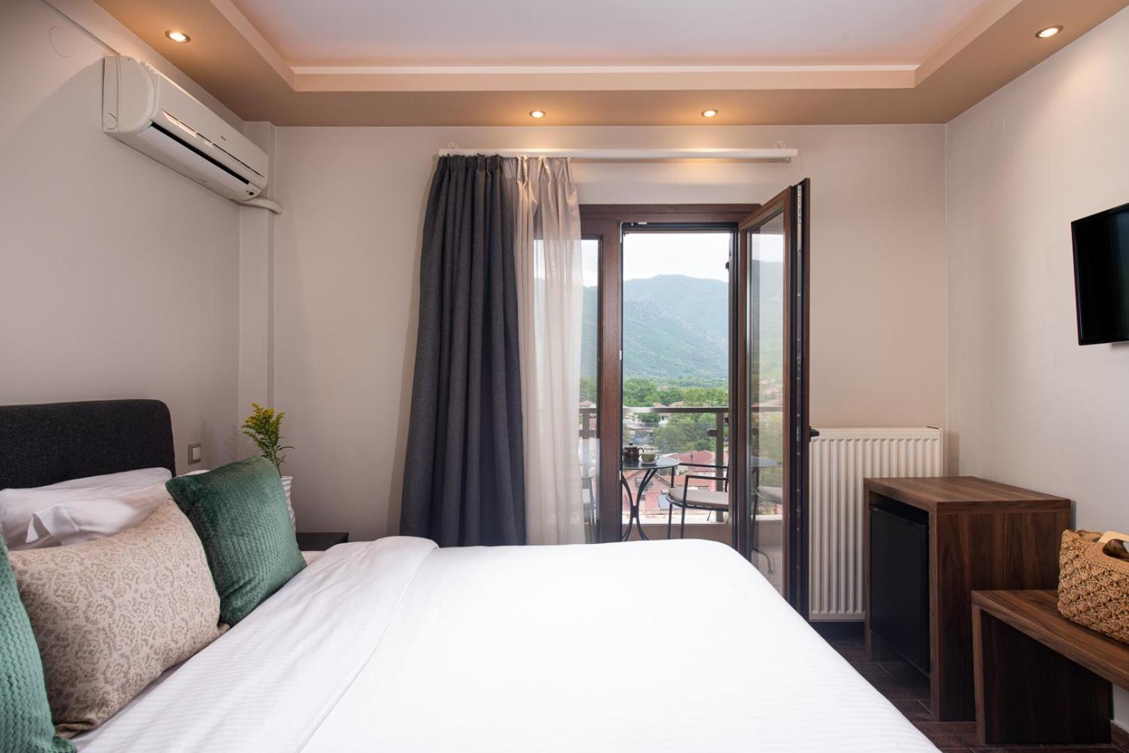 Hotel Naiades Órma Екстериор снимка
